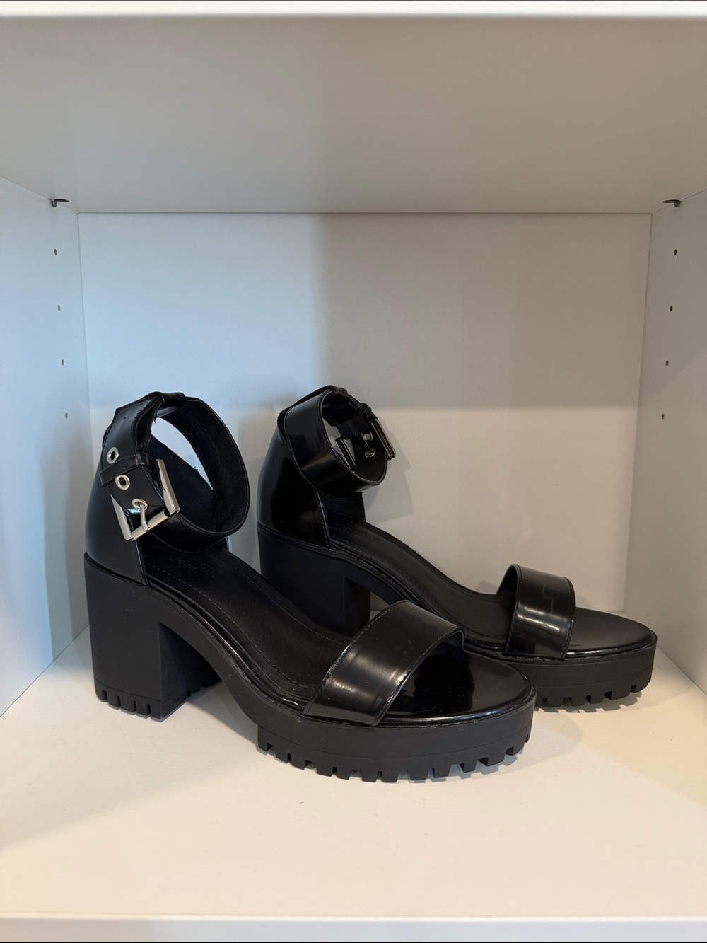 Chunky Lug Heel Ankle Strap Sandals in Black
